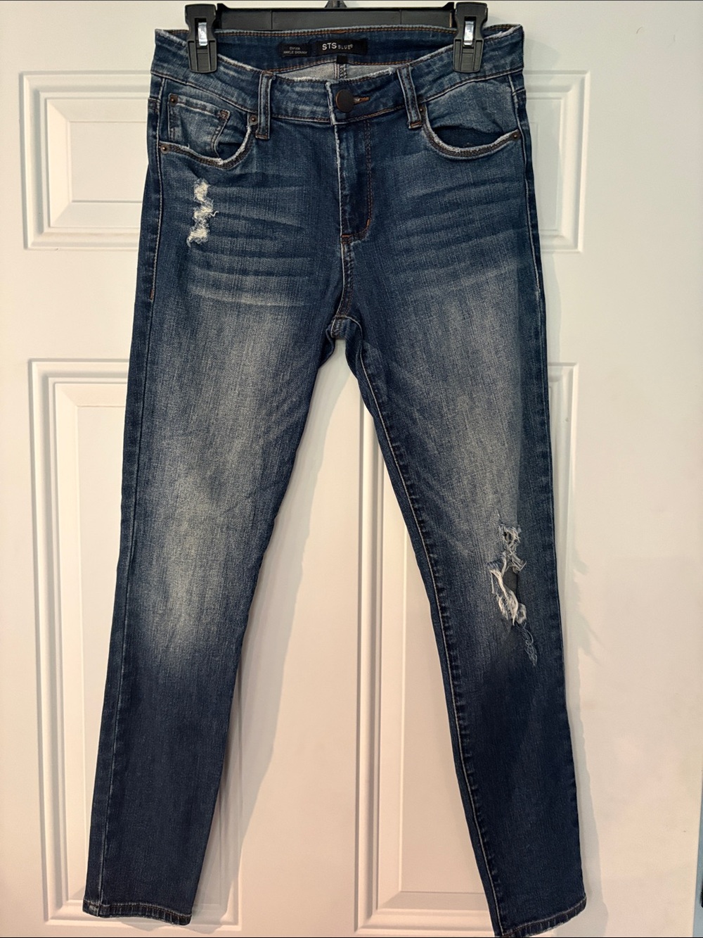 STS Blue Women's Ripped Skinny Jeans - Medium Wash Blue